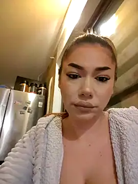 Snapshot of Ella_sweety chatting on 02/21/25, 08:05 Ella sweety online show from 02/21/25, 08:05