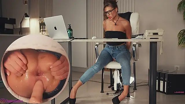 Snapshot of art_porno chatting on 03/02/26, 07:15 art porno online show from 03/02/26, 07:15