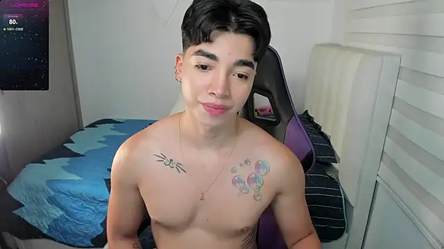 santy7v7 online show from 09/21/25, 01:24