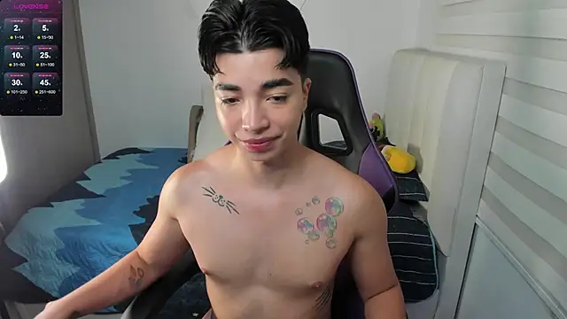 santy7v7 online show from 09/26/25, 01:26