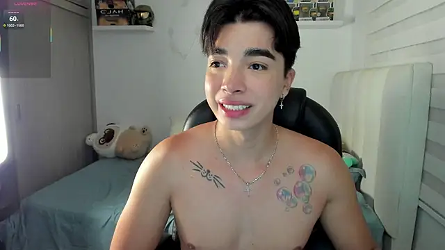 santy7v7 online show from 01/13/26, 01:38