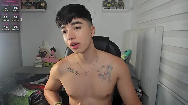 santy7v7 online show from 02/25/26, 01:43