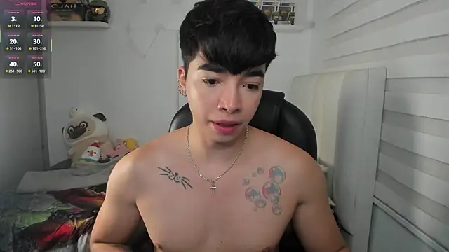 santy7v7 online show from 03/17/26, 01:25