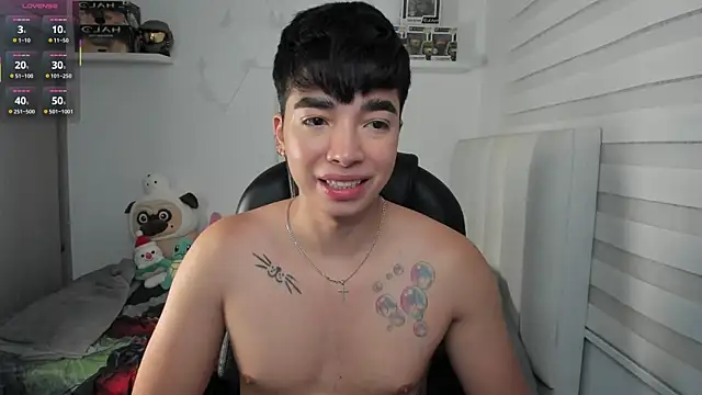 santy7v7 online show from 04/01/26, 01:23