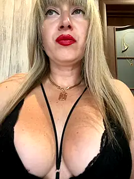 Kittenforyou online show from 09/30/25, 12:21