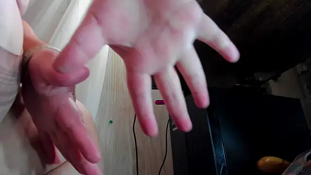 danidollxxx online show from 01/16/25, 03:23