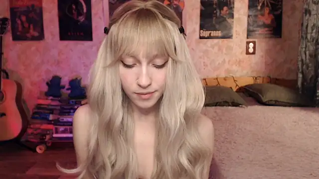 Friendly Ellie online show from 02/05/25, 12:17