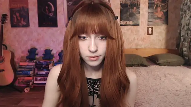 Friendly Ellie online show from 09/18/25, 11:18