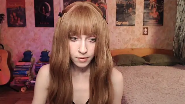 Friendly Ellie online show from 12/04/25, 01:20