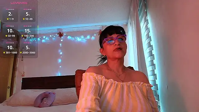 ISABEEL SOFIA01 online show from 02/27/26, 02:39