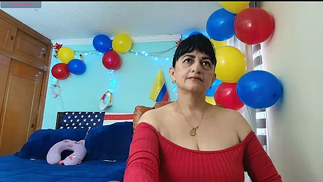Snapshot of ISABEEL_SOFIA01 chatting on 06/21/26, 11:57 ISABEEL SOFIA01 online show from 06/21/26, 11:57