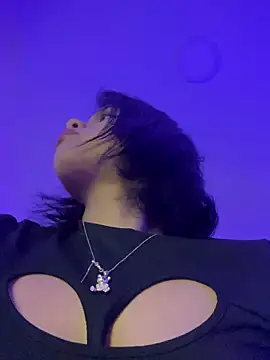 Snapshot of KLOE_MARTINS chatting on 02/06/26, 10:29 KLOE MARTINS online show from 02/06/26, 10:29