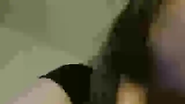 Snapshot of sexychubby___ chatting on 02/25/25, 06:36 sexychubby online show from 02/25/25, 06:36