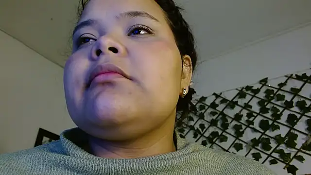 Snapshot of sexychubby___ chatting on 03/06/25, 08:52 sexychubby online show from 03/06/25, 08:52