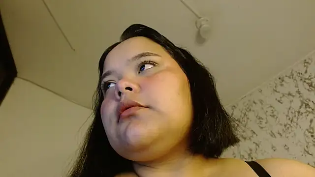 Snapshot of sexychubby___ chatting on 10/12/25, 10:25 sexychubby online show from 10/12/25, 10:25