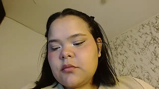 Snapshot of sexychubby___ chatting on 11/28/25, 03:42 sexychubby online show from 11/28/25, 03:42