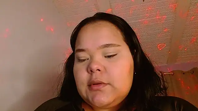 Snapshot of sexychubby___ chatting on 03/31/26, 02:02 sexychubby online show from 03/31/26, 02:02