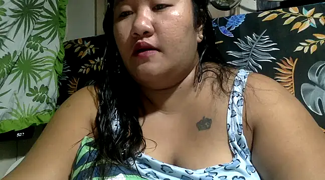 Snapshot of sofia_fuck chatting on 03/11/25, 04:43 sofia fuck online show from 03/11/25, 04:43