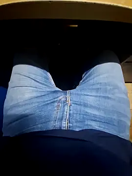 Snapshot of Calamaco07 chatting on 11/26/25, 06:03 Calamaco07 online show from 11/26/25, 06:03