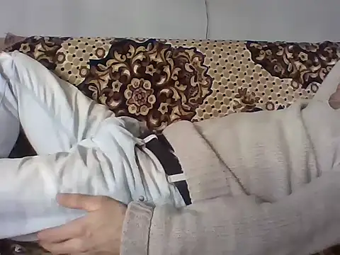 aroj95 online show from 01/12/26, 12:32