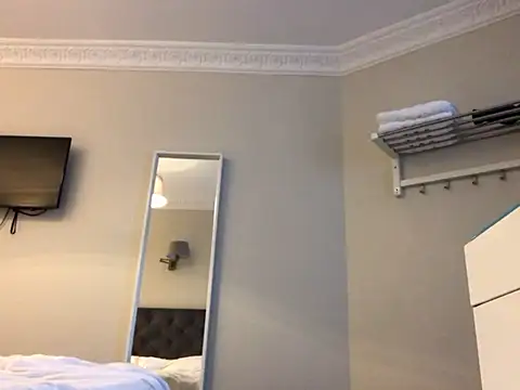 Snapshot of MelvinsWet chatting on 01/16/25, 01:25 MelvinsWet online show from 01/16/25, 01:25