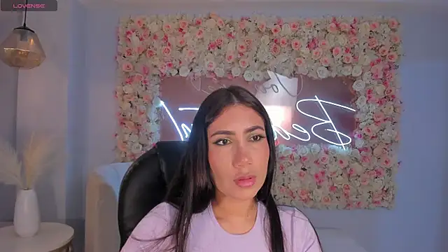 MarieJaneX online show from 12/14/24, 10:56