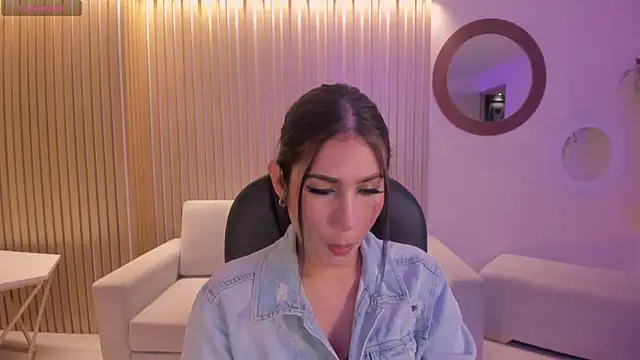 MarieJaneX online show from 01/18/25, 10:49