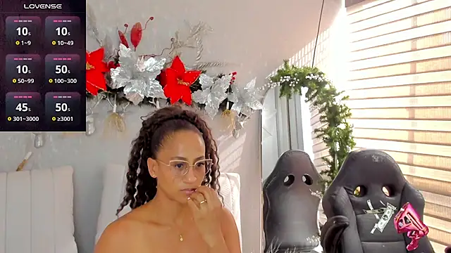 EmmaFerrary online show from 12/21/25, 08:16