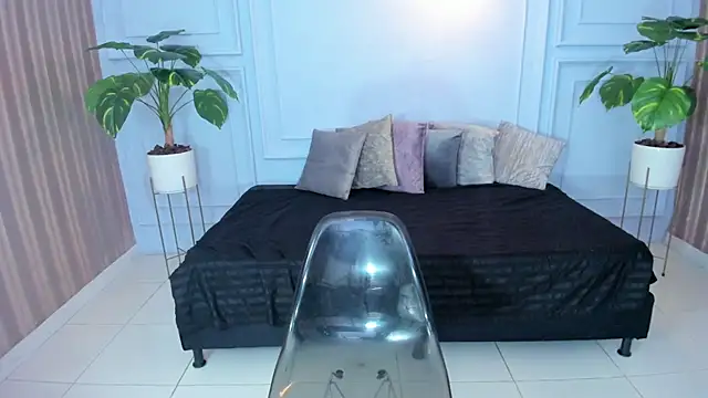 cintiagreyx online show from 03/25/26, 11:27