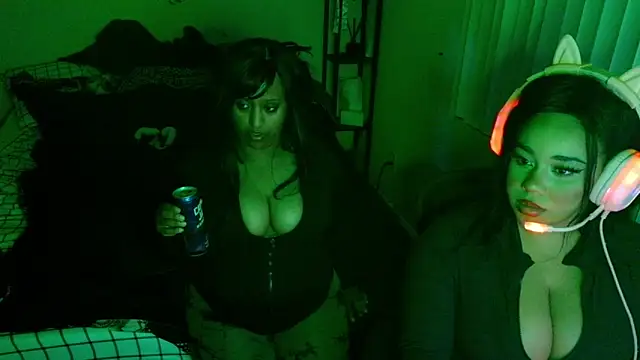 alexiajames99 online show from 07/19/26, 03:54