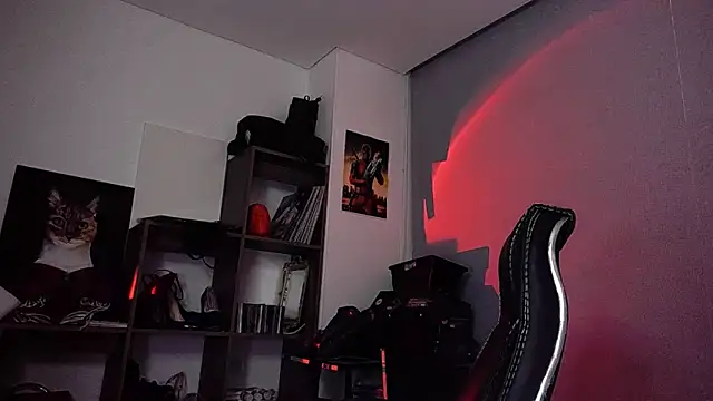 Snapshot of Scarlett_Sen chatting on 09/24/25, 03:26 Scarlett Sen online show from 09/24/25, 03:26