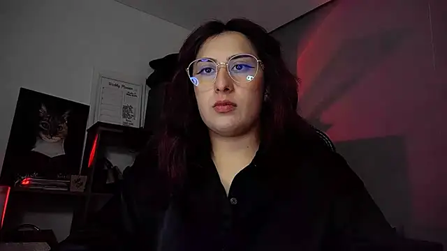 Snapshot of Scarlett_Sen chatting on 10/02/25, 02:02 Scarlett Sen online show from 10/02/25, 02:02