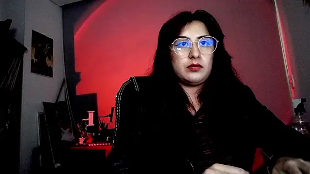 Snapshot of Scarlett_Sen chatting on 11/13/25, 03:22 Scarlett Sen online show from 11/13/25, 03:22