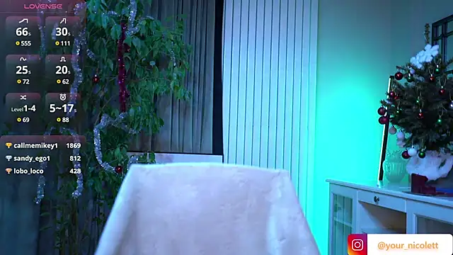 Snapshot of Your_Nicolett chatting on 01/07/25, 05:54 Your Nicolett online show from 01/07/25, 05:54