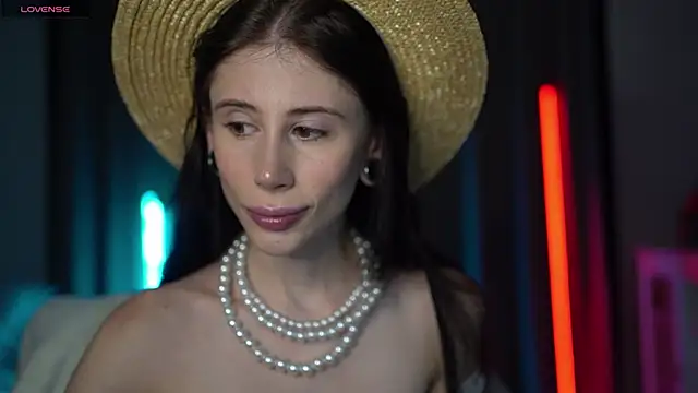 Your Nicolett online show from 03/12/25, 04:08