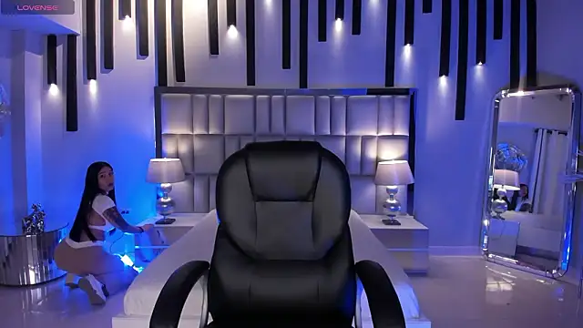 NickyLawson online show from 02/03/26, 04:10