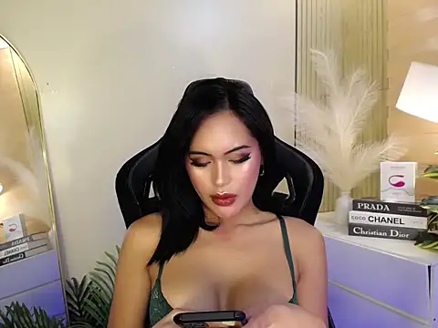 HeavenlyStar online show from 01/26/25, 08:45