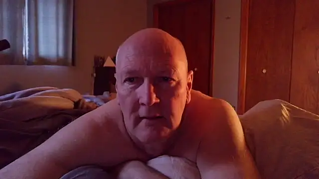 BasicAnt online show from 04/06/26, 01:01