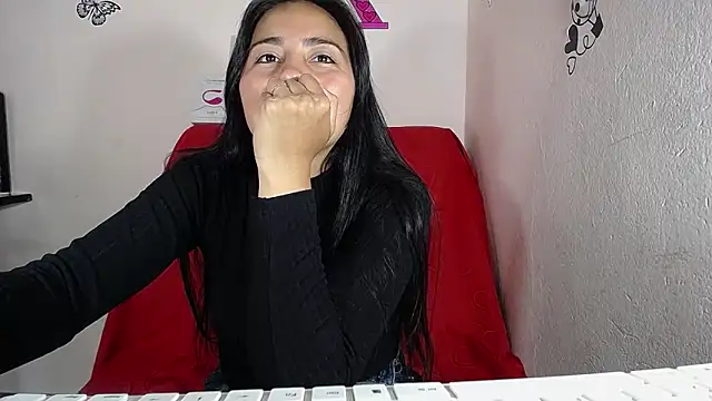 hanna girl21 online show from 03/07/25, 07:49