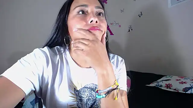 hanna girl21 online show from 07/10/26, 01:43