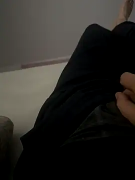 MAHKE12 online show from 11/16/25, 10:04