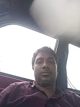 Snapshot of divakar2022 chatting on 11/12/25, 02:45 divakar2022 online show from 11/12/25, 02:45