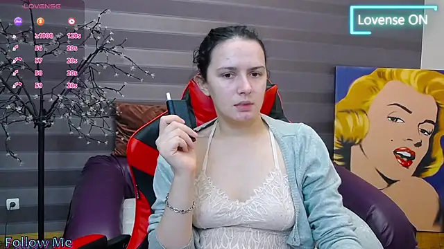 iris nikhols online show from 01/28/25, 09:08