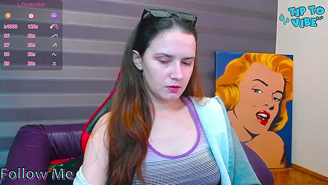 iris nikhols online show from 10/29/25, 10:00