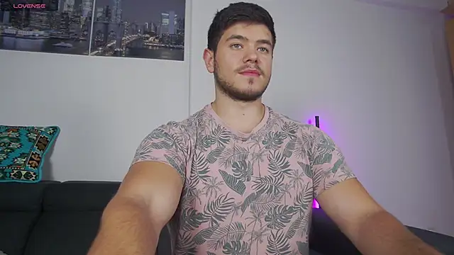 Arilas  online show from 11/14/25, 02:27