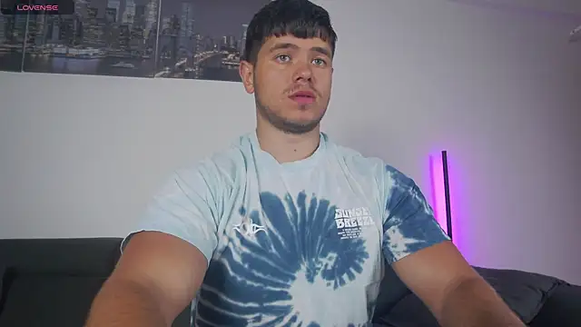 Arilas  online show from 12/20/25, 07:37