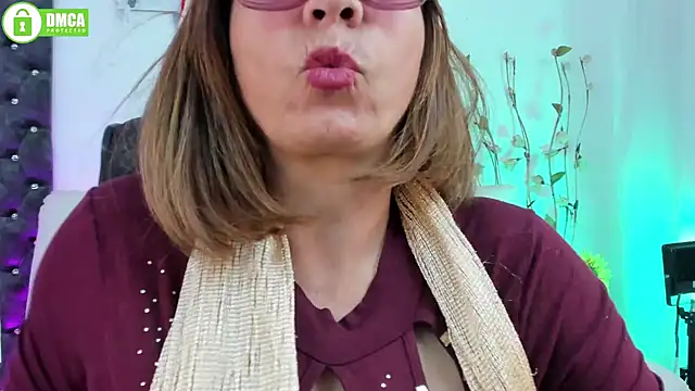 kimberlybirdx online show from 12/06/24, 11:14