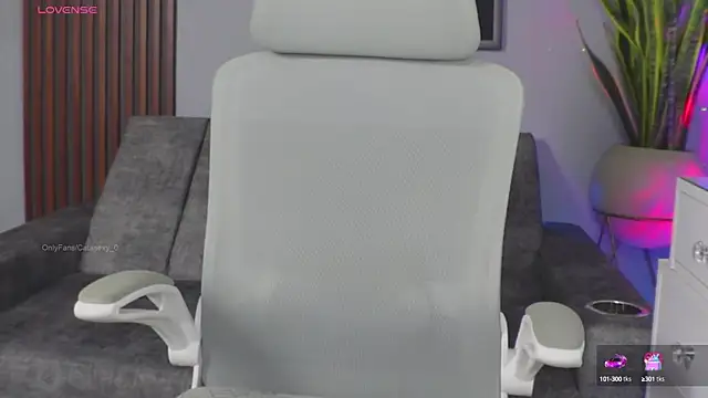 Snapshot of Catalina-sexy chatting on 01/28/25, 03:36 Catalina-sexy online show from 01/28/25, 03:36