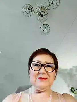 Snapshot of Fire_Night chatting on 11/16/25, 08:09 Fire Night online show from 11/16/25, 08:09