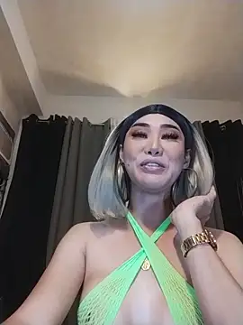 JustForCassie online show from 10/19/25, 08:04